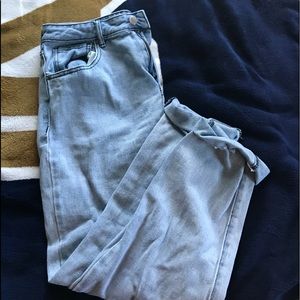 Kendall and Kylie Mom jeans